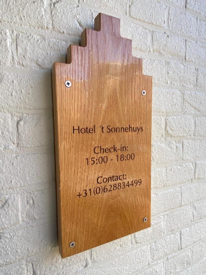 Hotel 'T Sonnehuys Гаага Экстерьер фото